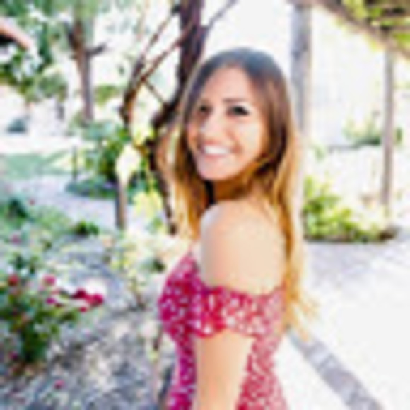 Meet your Posher, Madeline - Picture 1 of 1